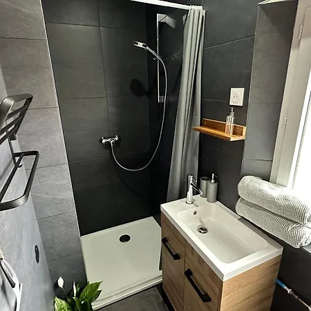 Petit Coin Cosy Derrière La Gare * Angoulême