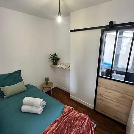 Petit Coin Cosy Derriere La Gare Apartamento *